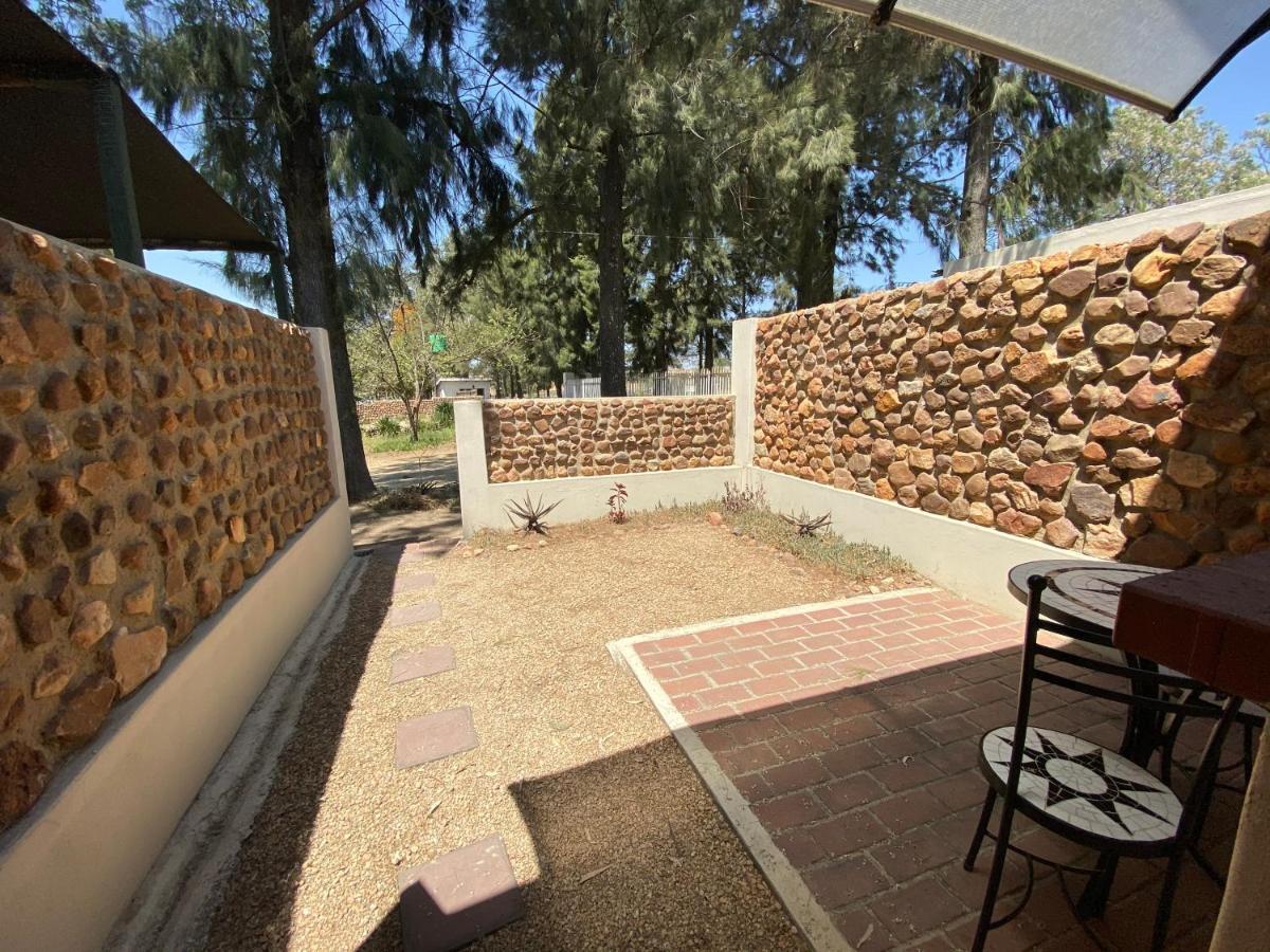 Lanseria Country Estate Villa Exterior photo